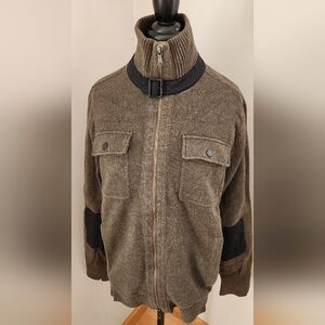 Banana Republic Heritage Men's brown zippered sweater in size L